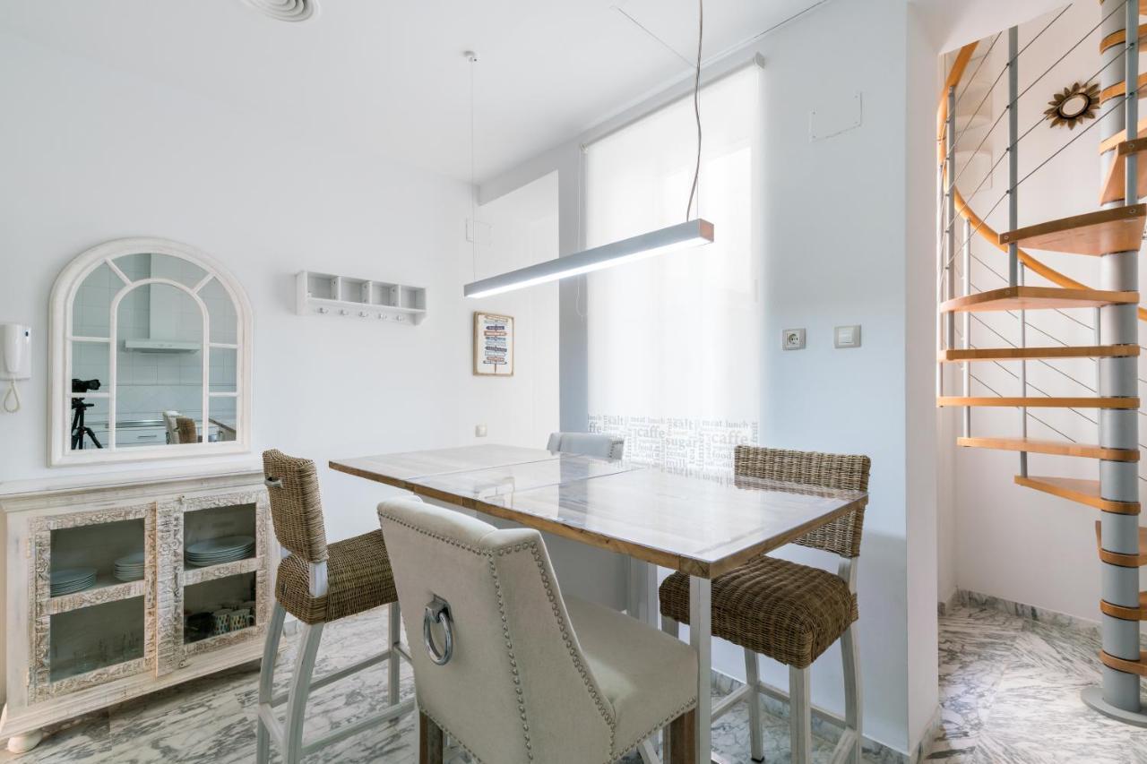 Veoapartment Ciriaco Sevilla Exterior foto